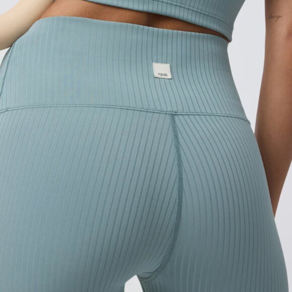 vuori Inversion Rib Legging - Picture 2 of 5